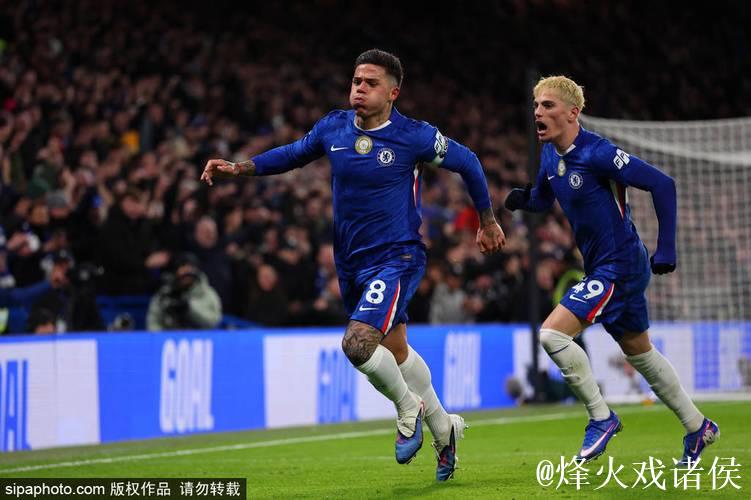 英超-帕尔默贡献进球恩佐远射得分 切尔西2-2战平伯恩茅斯 英超-帕尔默贡献进球恩佐远射得分 切尔西2-2战平伯恩茅斯