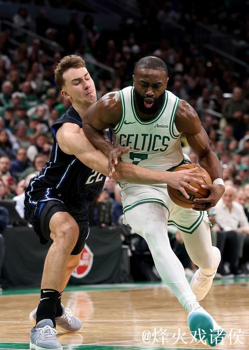 雷霆狂胜奇才!魔术力克76人 凯尔特人1分绝杀鹈鹕 雷霆狂胜奇才!魔术力克76人 凯尔特人1分绝杀鹈鹕